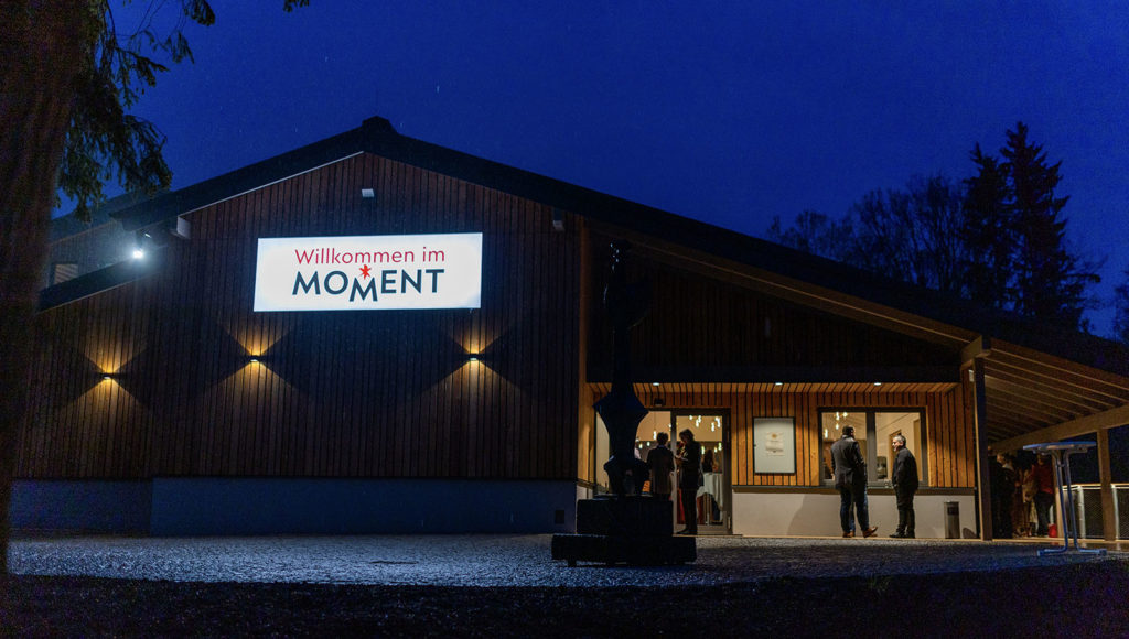 das-moment-litschau-veranstaltungshalle-niederoesterreich-_0029_20220506_Moment_Eroeffnung-250